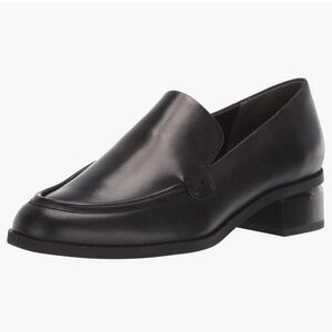 Franco Sarto Women's Newbocca Loafer